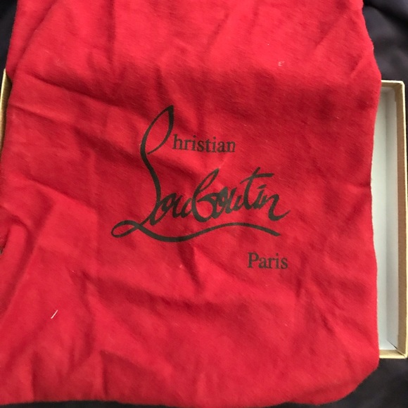 Christian Louboutin Black Lavalliere Bow Pumps - Picture 5 of 8